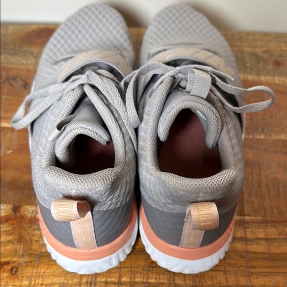 Nike Renew Gray and Pink Athletic Shoes with Breathable Mesh, Womens 12 - Picture 4 of 9